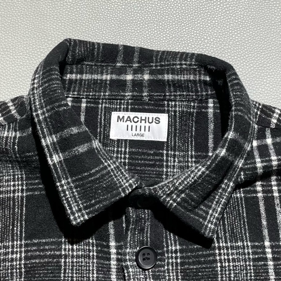 Mens Machus thick black/white plaid button down flannel shirt size L - Picture 2 of 6